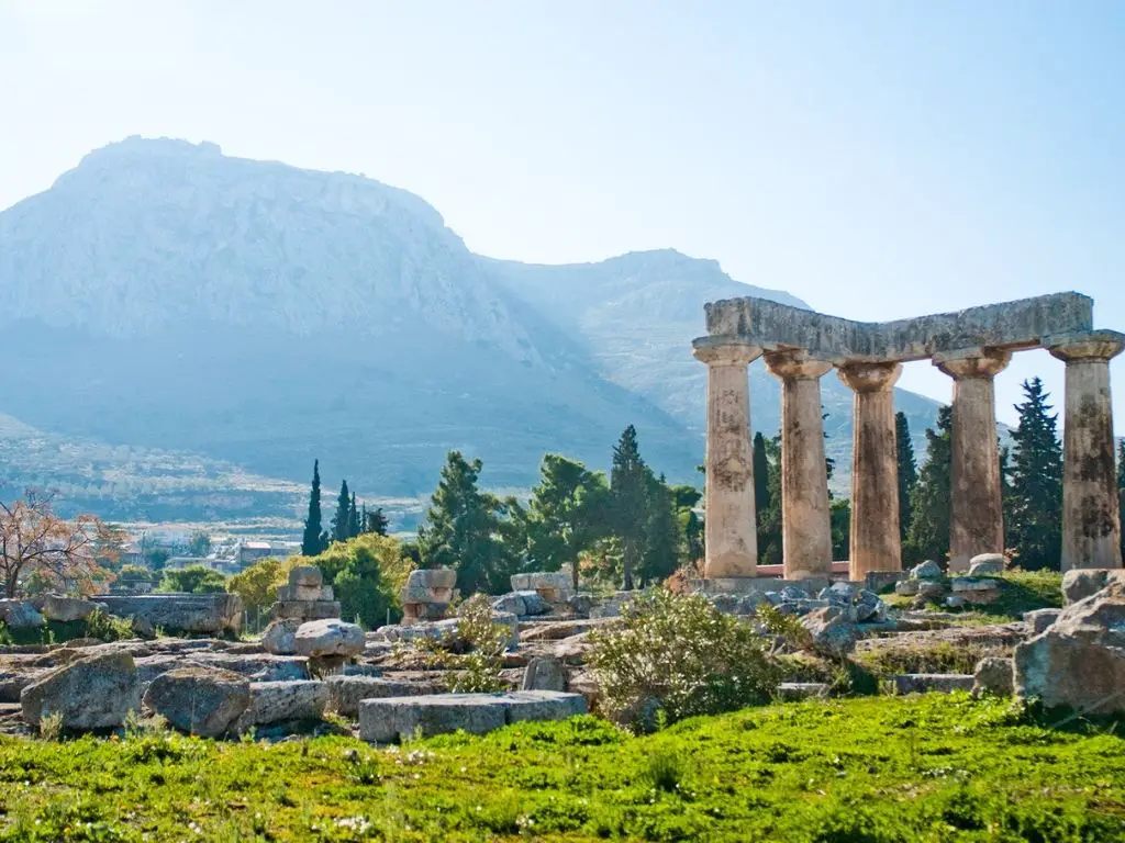 temple-apollo-corinth-ancient-greek-cities